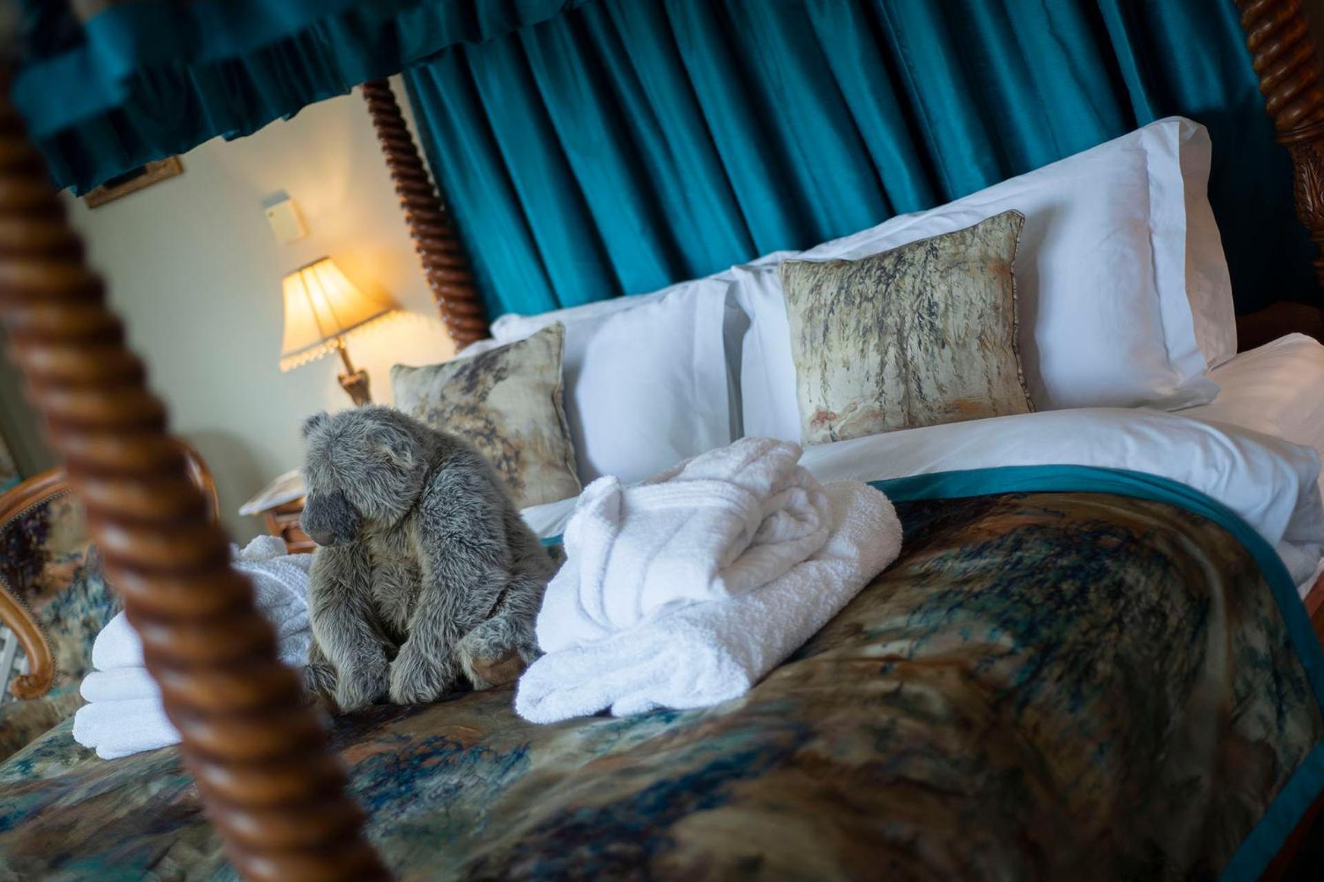 Burtree Country House, Tipi'S, Treehouse & Lodge & House Rooms With Hot Tubs In A Private Garden 서스크 외부 사진
